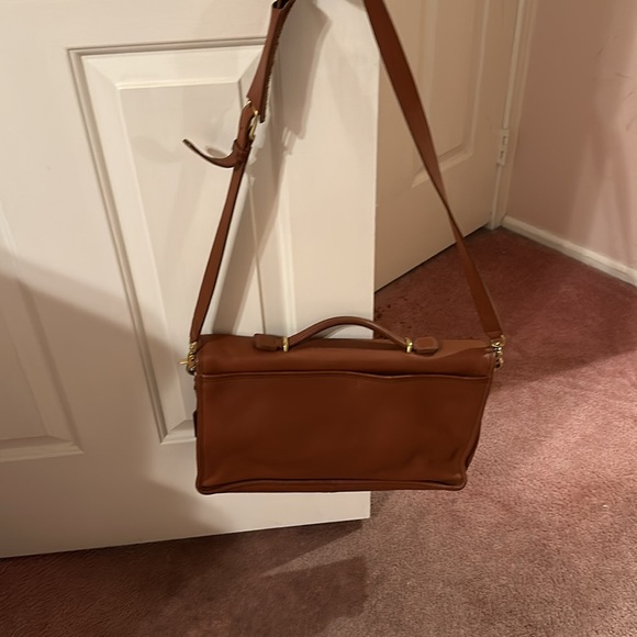 Woman’s Leather Briefcase - Picture 3 of 4